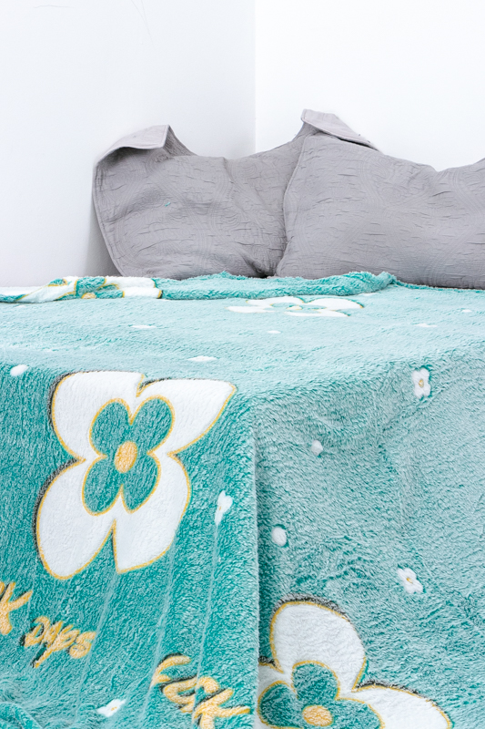 Покривала плюшеві